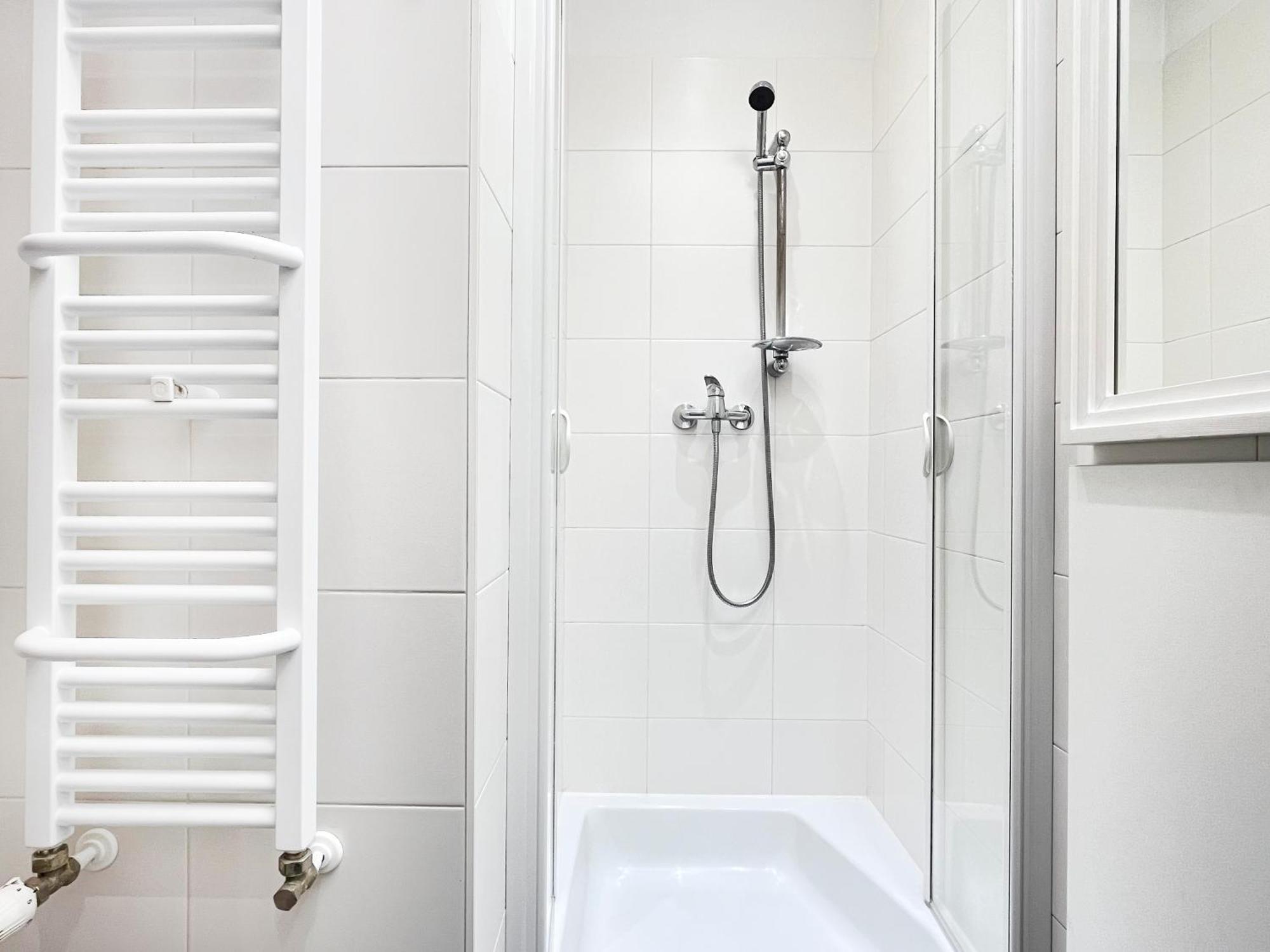 Quiet In Krakow, Main Station Apartment *